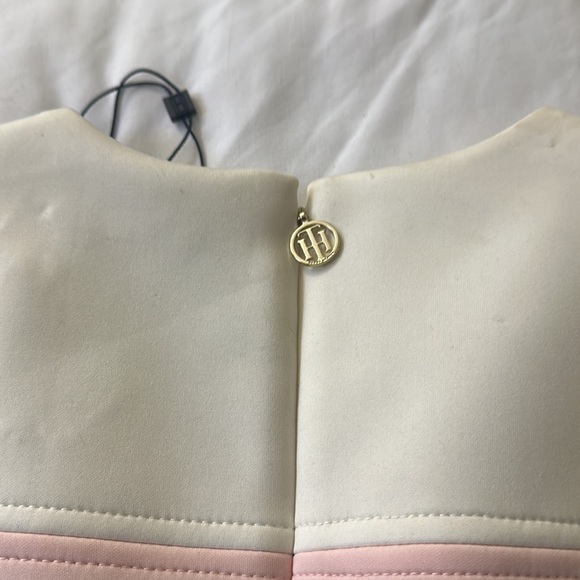 Women’s Tommy Hilfiger dress size 4 - Picture 5 of 5